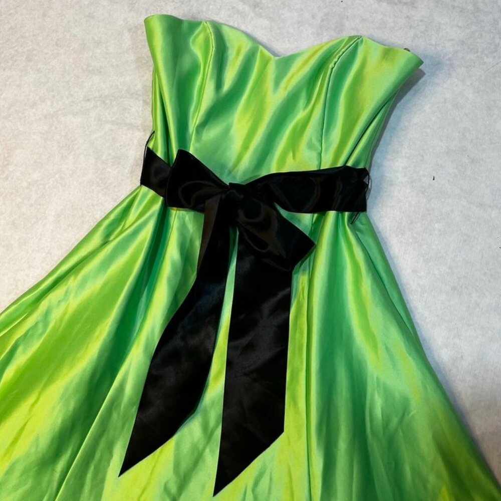 Jessica McClintock Gunne Sax Strapless Satin Ball Gown Lime/Black 5 HOLIDAY - Picture 9 of 16